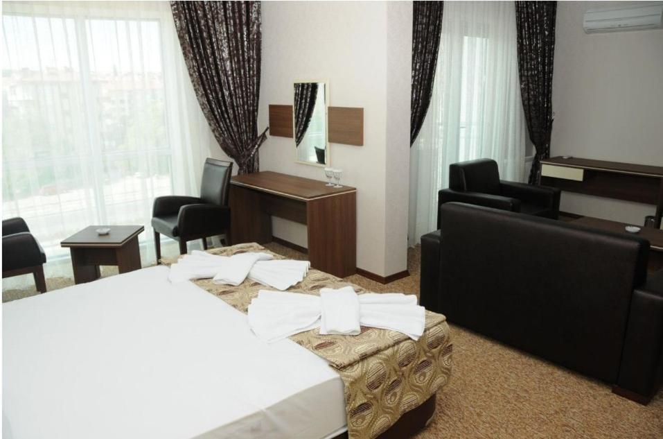 Abdullah Resort Hotel Polatlı Pokoj fotografie